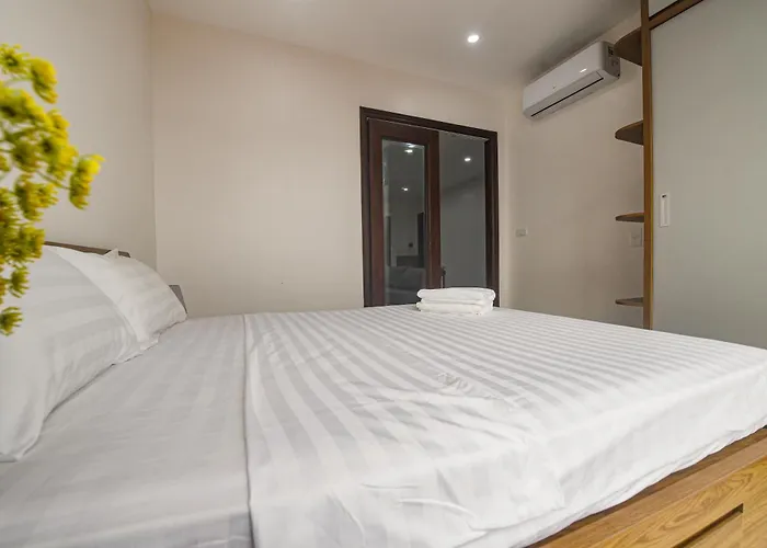 Lily Hometel - Confetti Apartment Nguyễn Công Trứ